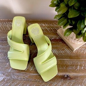 Vince Camuto Jinani Leather Asymmetric Sandals NWOT (Size 6)